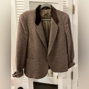 Women’s wool blazer